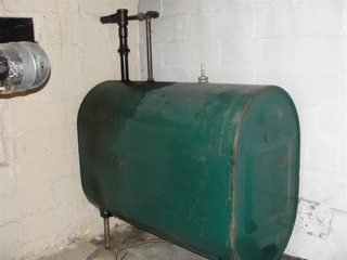 Domestic heating oil tank